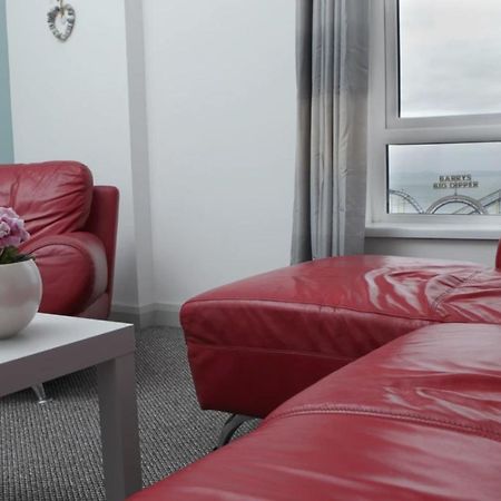 Malin View Apartments Port71 พอร์ตรัช ภายนอก รูปภาพ