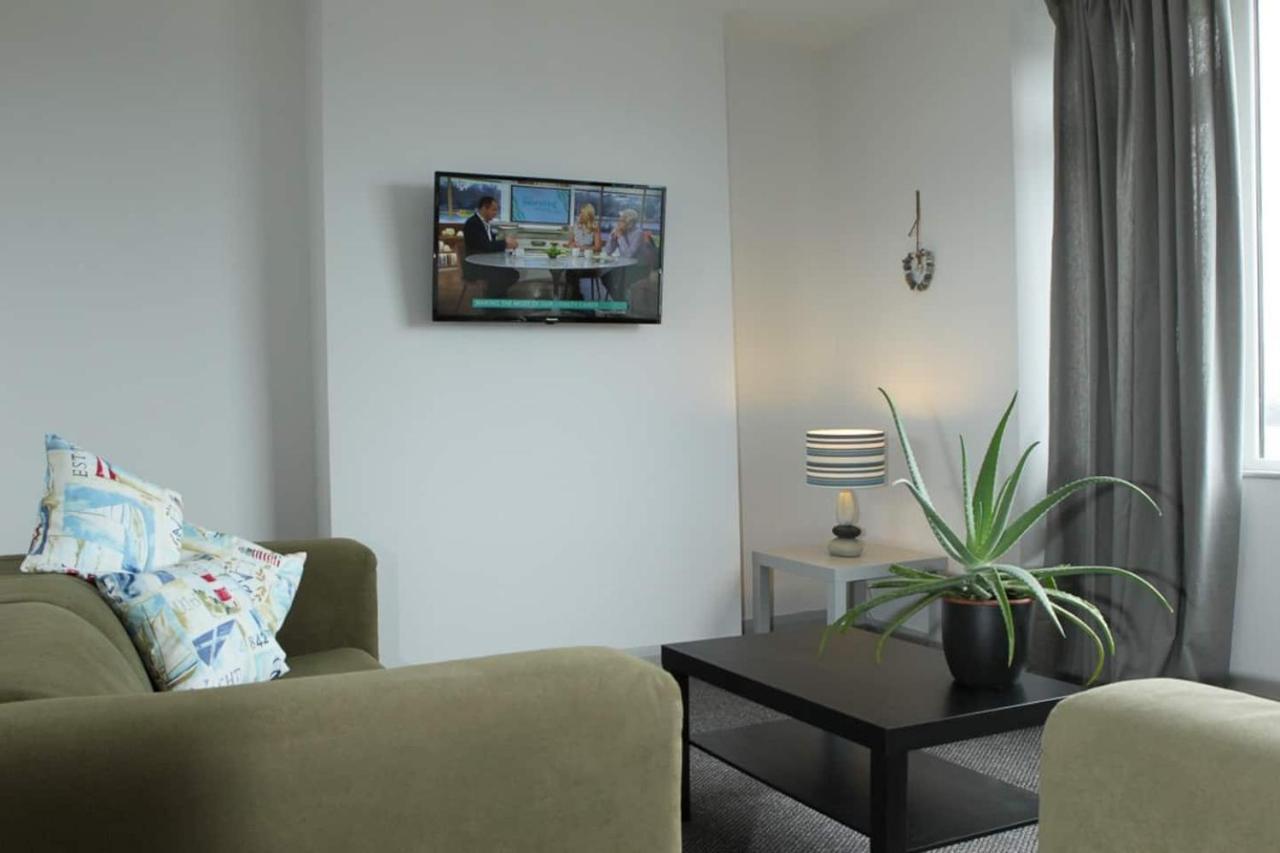 Malin View Apartments Port71 พอร์ตรัช ภายนอก รูปภาพ