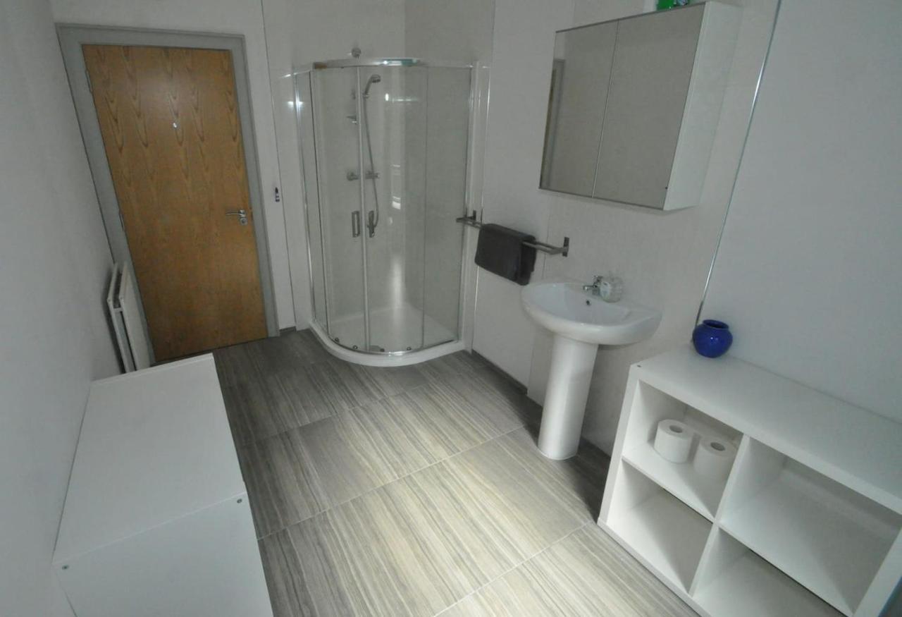 Malin View Apartments Port71 พอร์ตรัช ภายนอก รูปภาพ